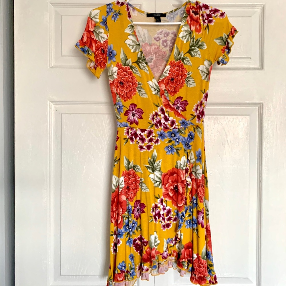 Mini floral wrap dress
